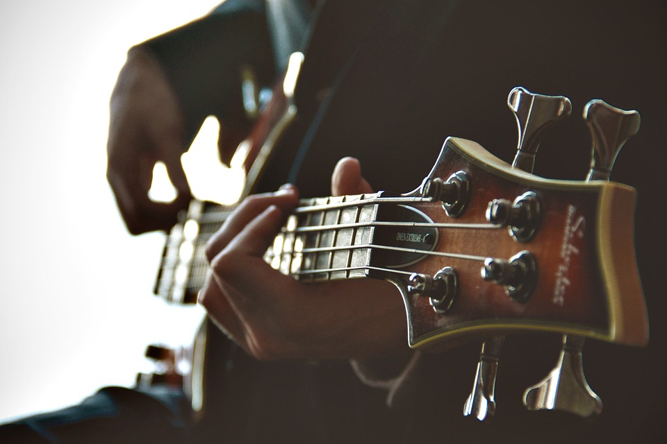 Des conseils pour changer les cordes de sa guitare